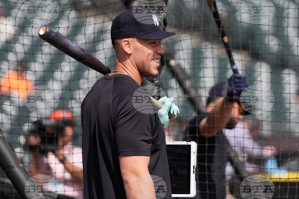 Yankees Giants Baseball