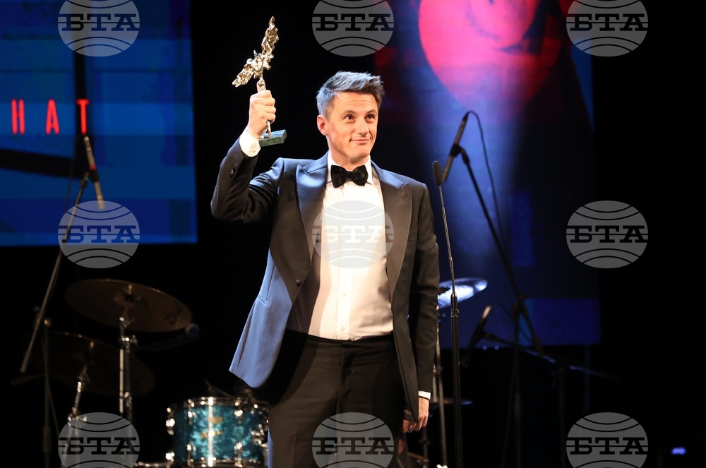 Национални награди за сценични изкуства "Икар"