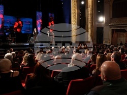 Национални награди за сценични изкуства "Икар"