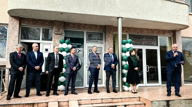 Ще работя хората в Кърджали да са спокойни и свободни, каза водачът на листата на „Прогресивна България“ Иван Демерджиев