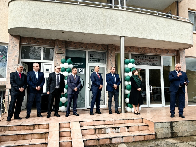 Ще работя хората в Кърджали да са спокойни и свободни, каза водачът на листата на „Прогресивна България“ Иван Демерджиев