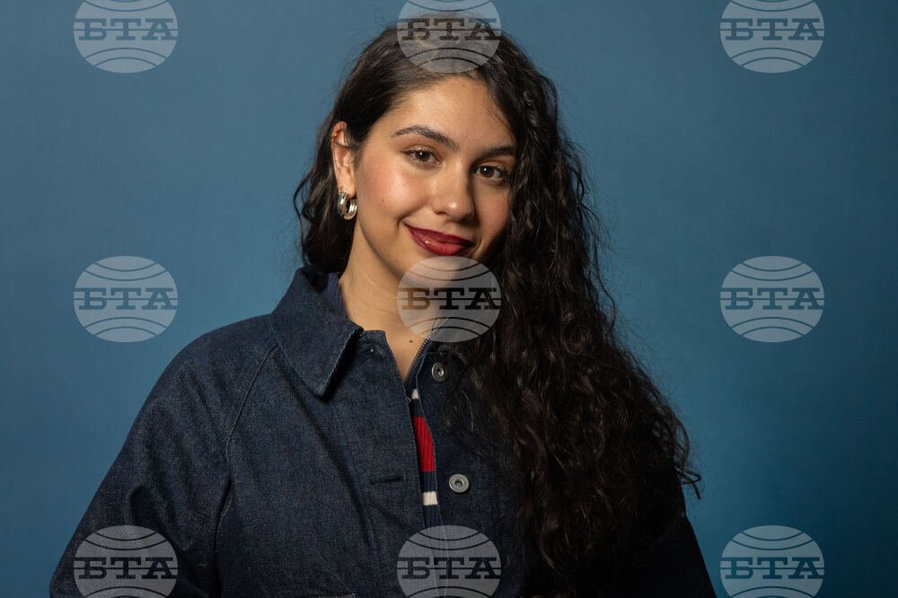 Alessia Cara Portrait Session