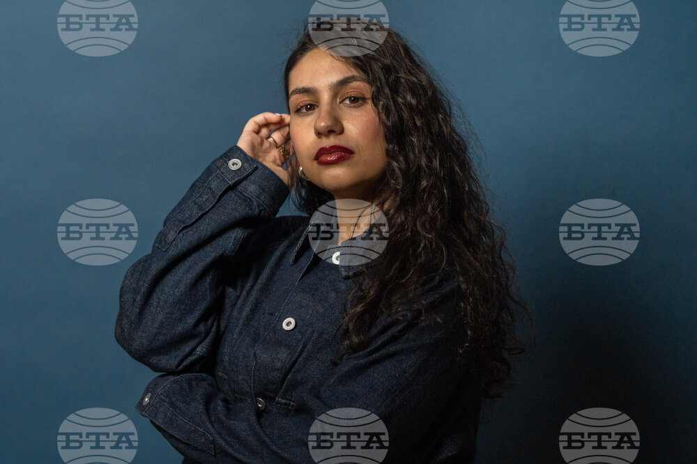 Alessia Cara Portrait Session