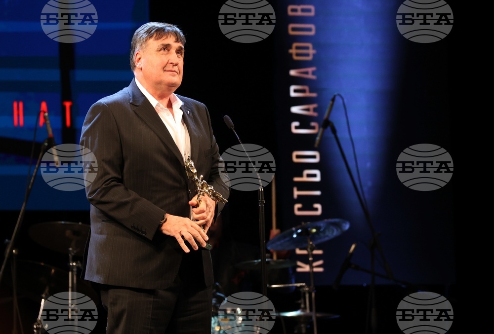 Национални награди за сценични изкуства "Икар"