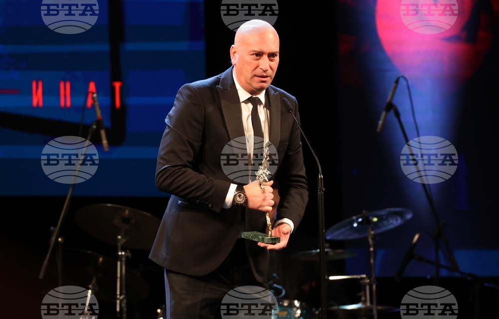 Национални награди за сценични изкуства "Икар"