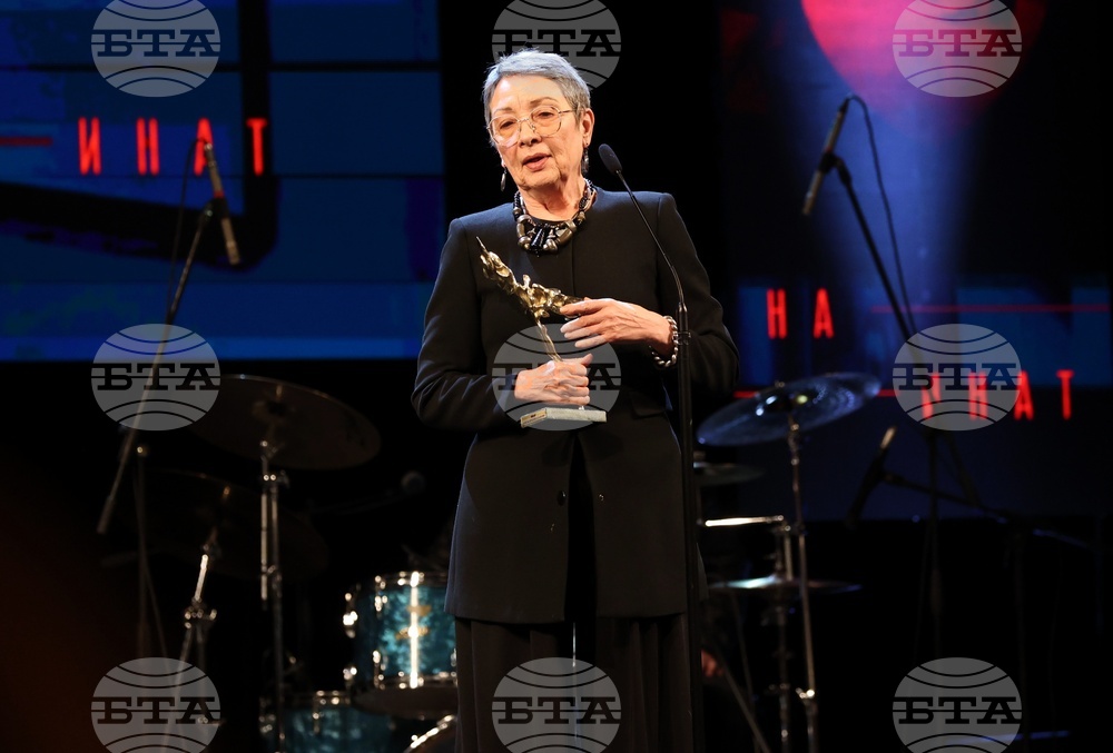 Национални награди за сценични изкуства "Икар"