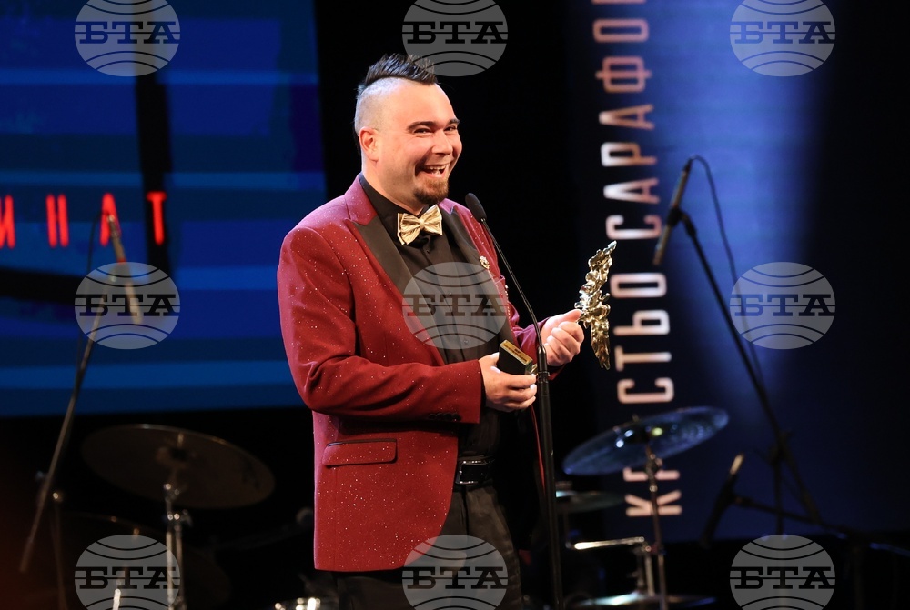 Национални награди за сценични изкуства "Икар"