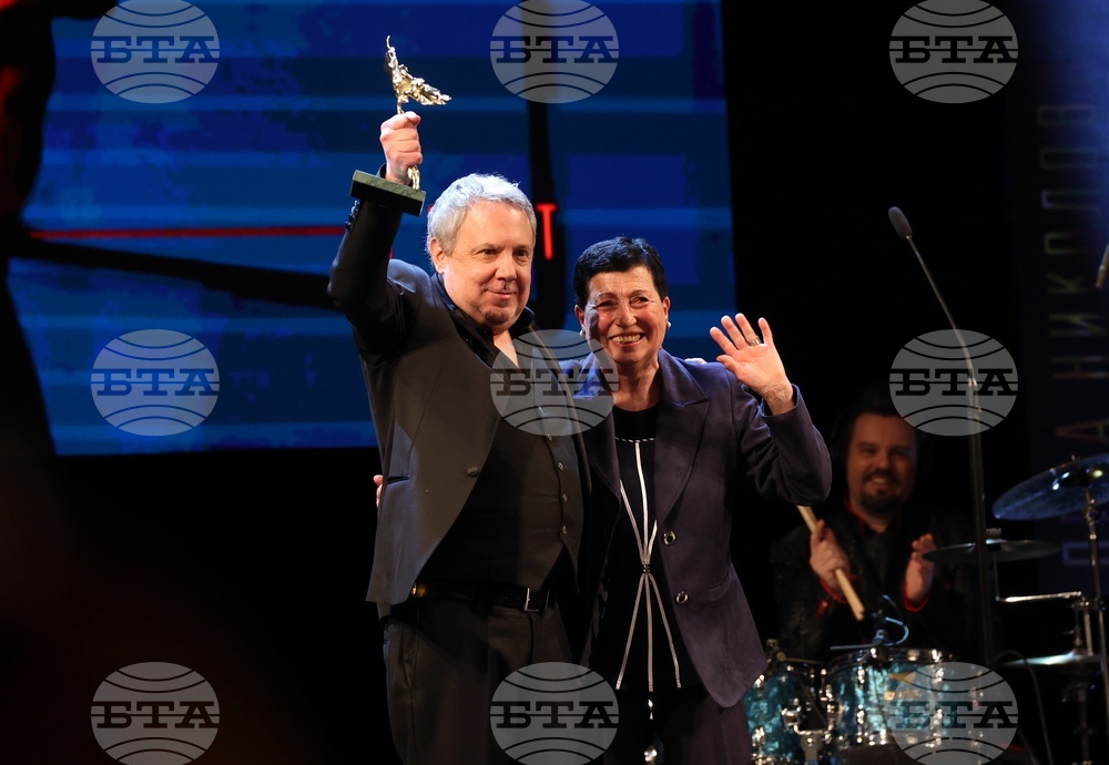 Национални награди за сценични изкуства "Икар"