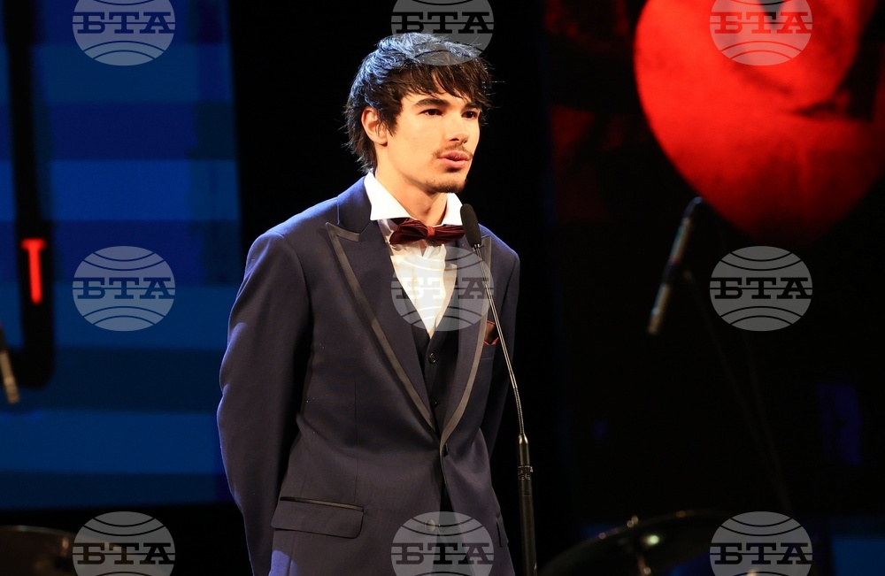 Национални награди за сценични изкуства "Икар"