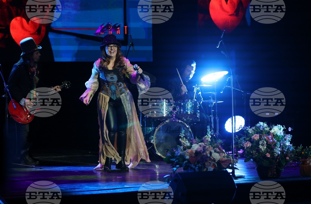 Национални награди за сценични изкуства "Икар"