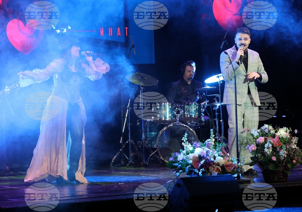 Национални награди за сценични изкуства "Икар"