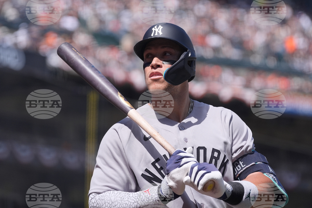 Yankees Giants Baseball