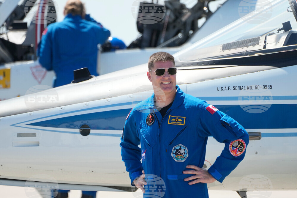 NASA Artemis Moonshot