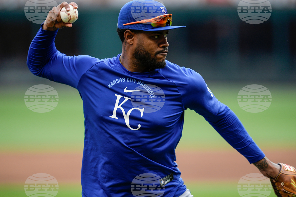 Royals Braves Baseball