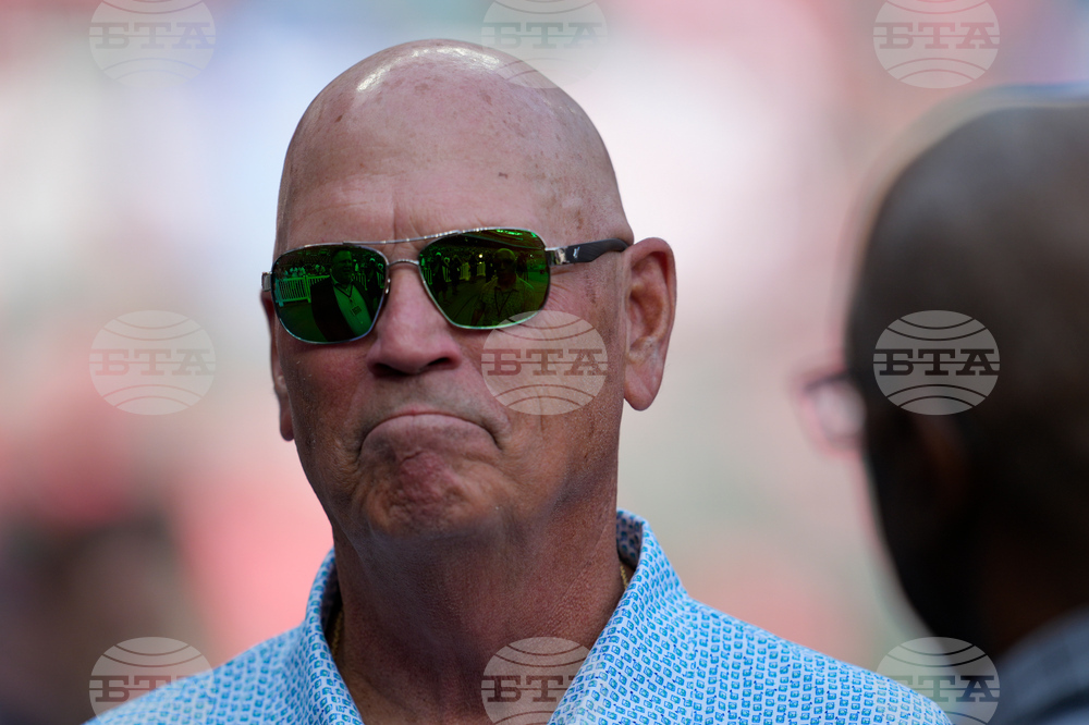 Royals Braves Baseball