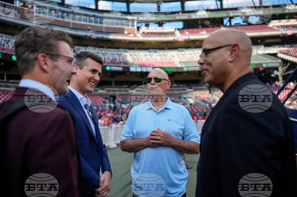 Royals Braves Baseball