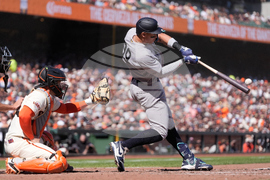 Yankees Giants Baseball