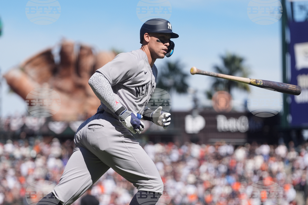 Yankees Giants Baseball