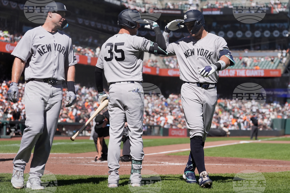 Yankees Giants Baseball