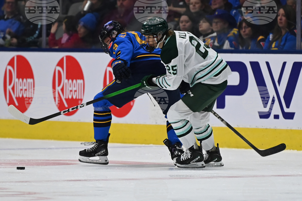 PWHL Fleet Sceptres Hockey