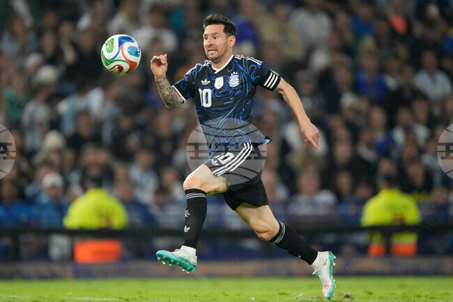 Лионел Меси влезе като резерва при победата на Аржентина над Мавритания в контрола, Мамаду Диало от ЦСКА 1948 бе титуляр за гостите