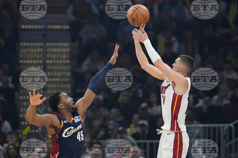 Heat Cavaliers Basketball