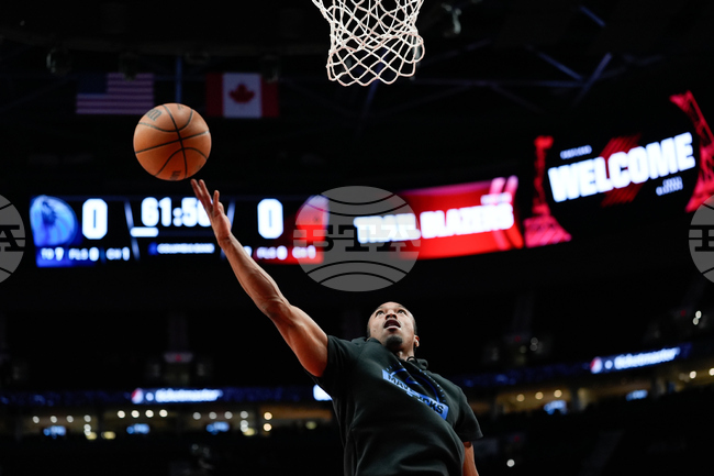 Mavericks Trail Blazers Basketball