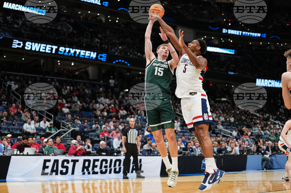 NCAA Michigan St UConn Basketball