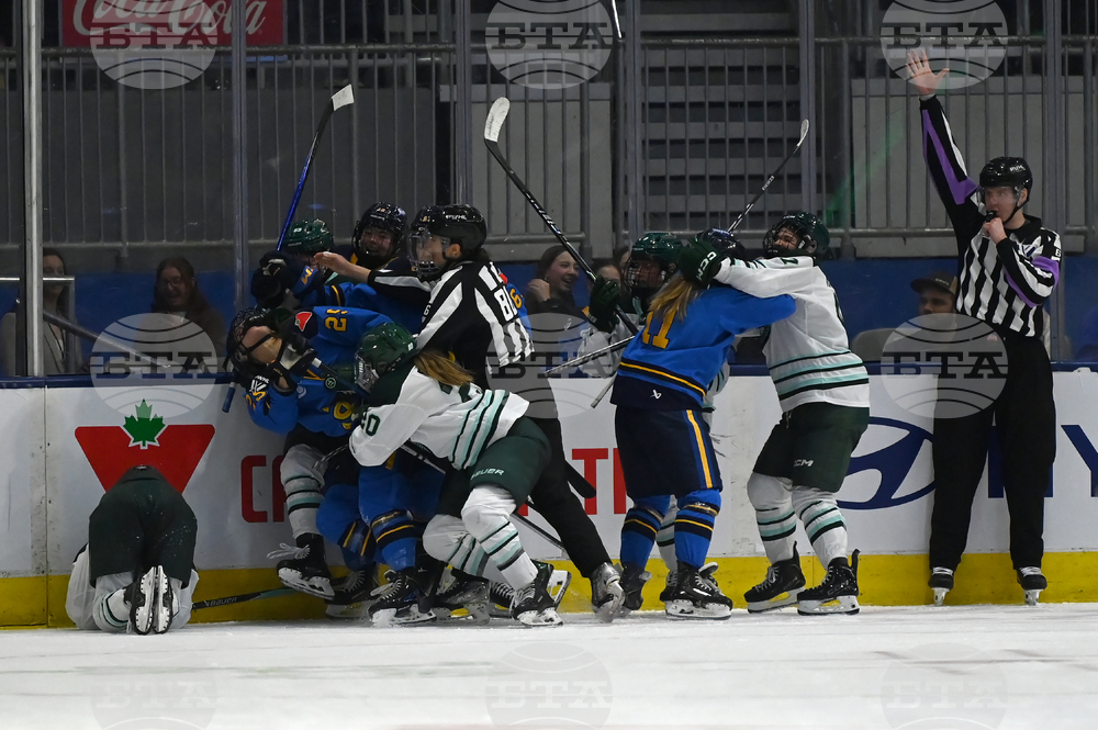 PWHL Fleet Sceptres Hockey