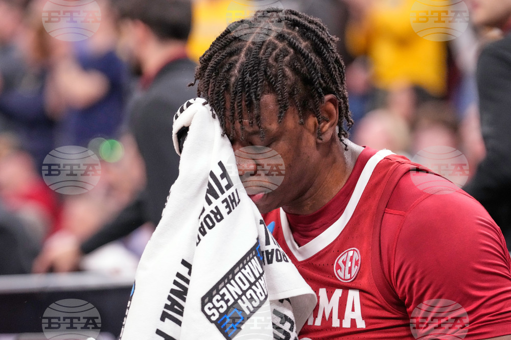 APTOPIX NCAA Alabama Michigan Basketball