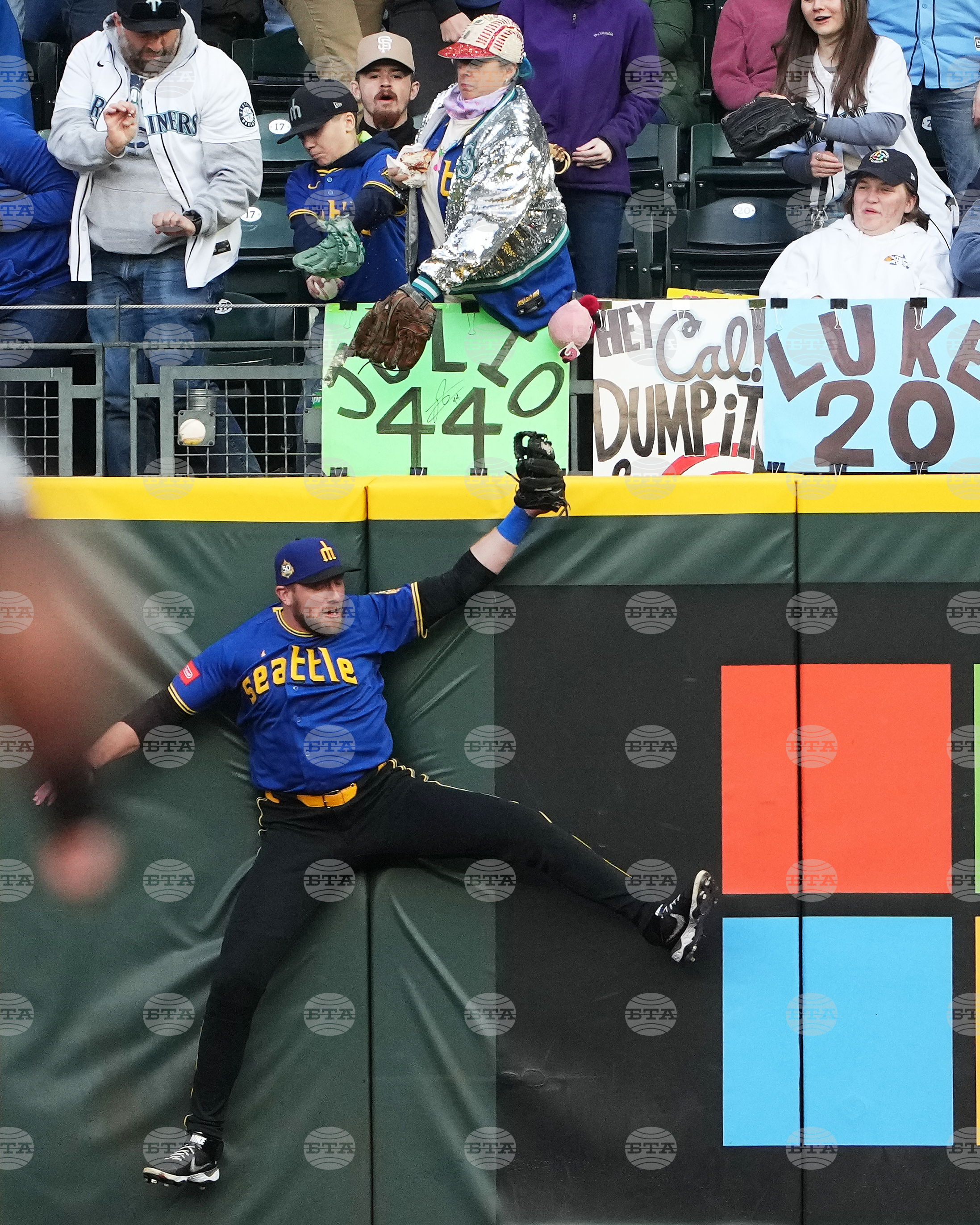 Guardians Mariners Baseball