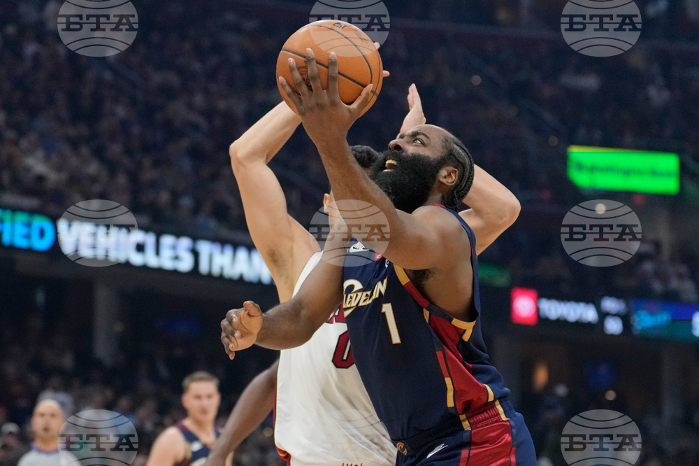 Heat Cavaliers Basketball