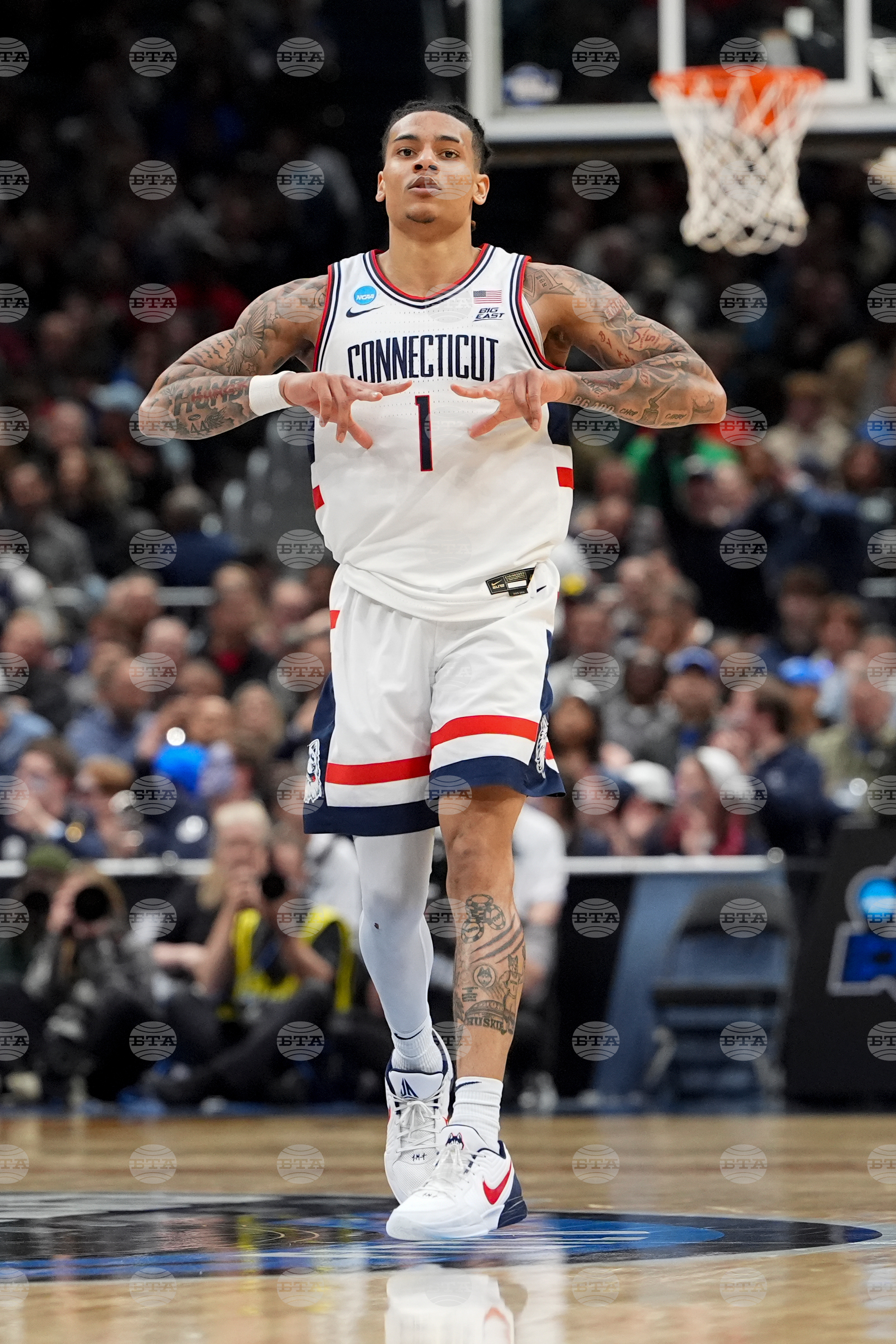 NCAA Michigan St UConn Basketball