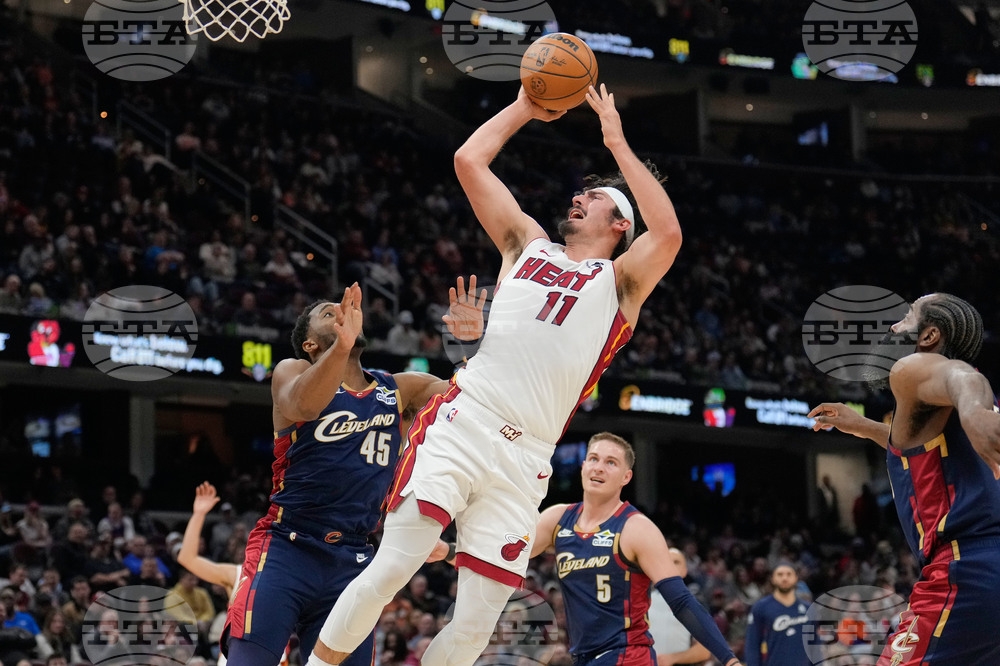 Heat Cavaliers Basketball