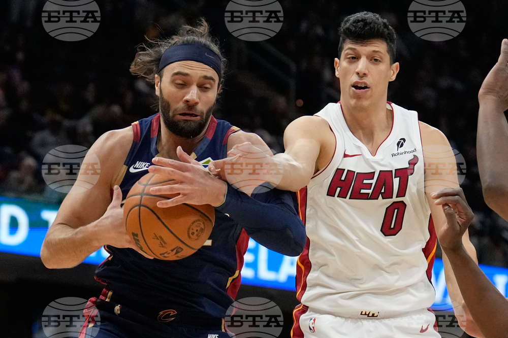 Heat Cavaliers Basketball