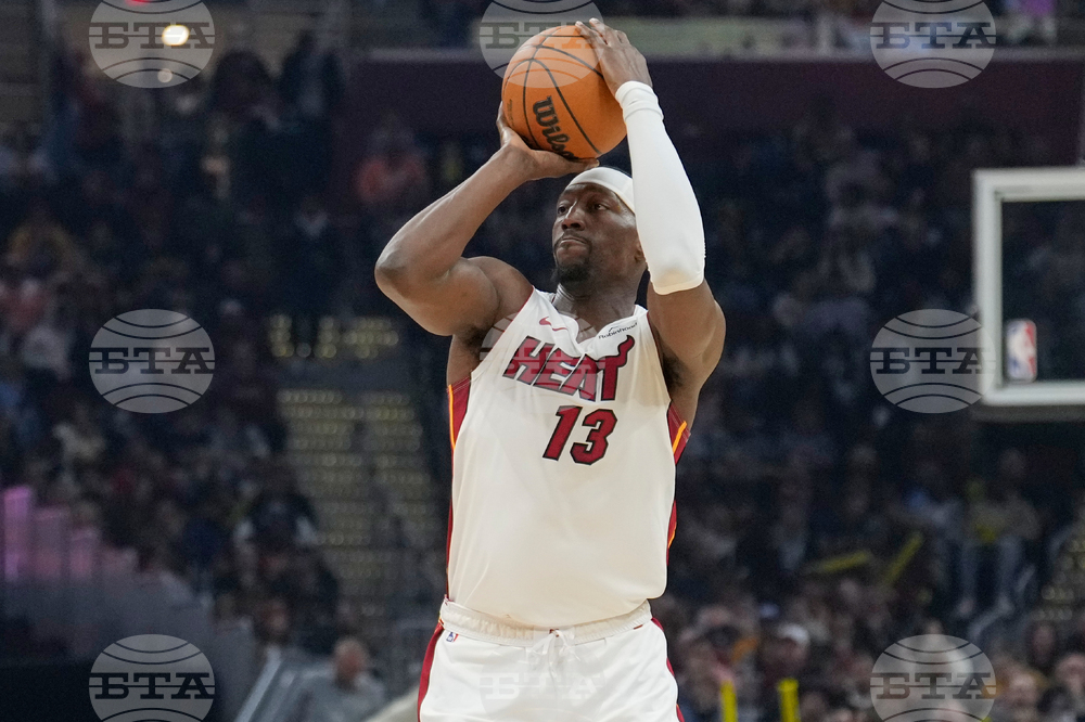 Heat Cavaliers Basketball