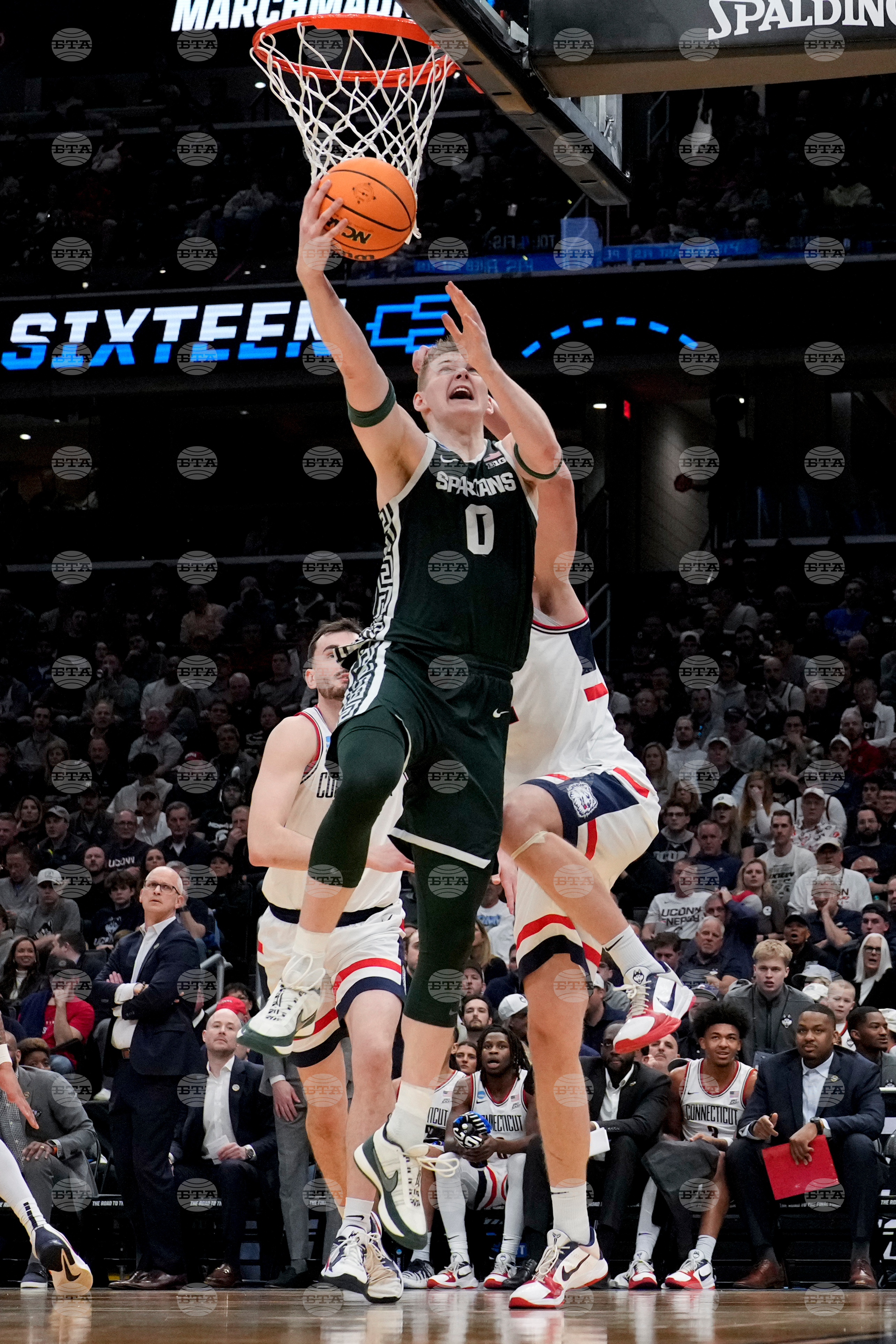 NCAA Michigan St UConn Basketball