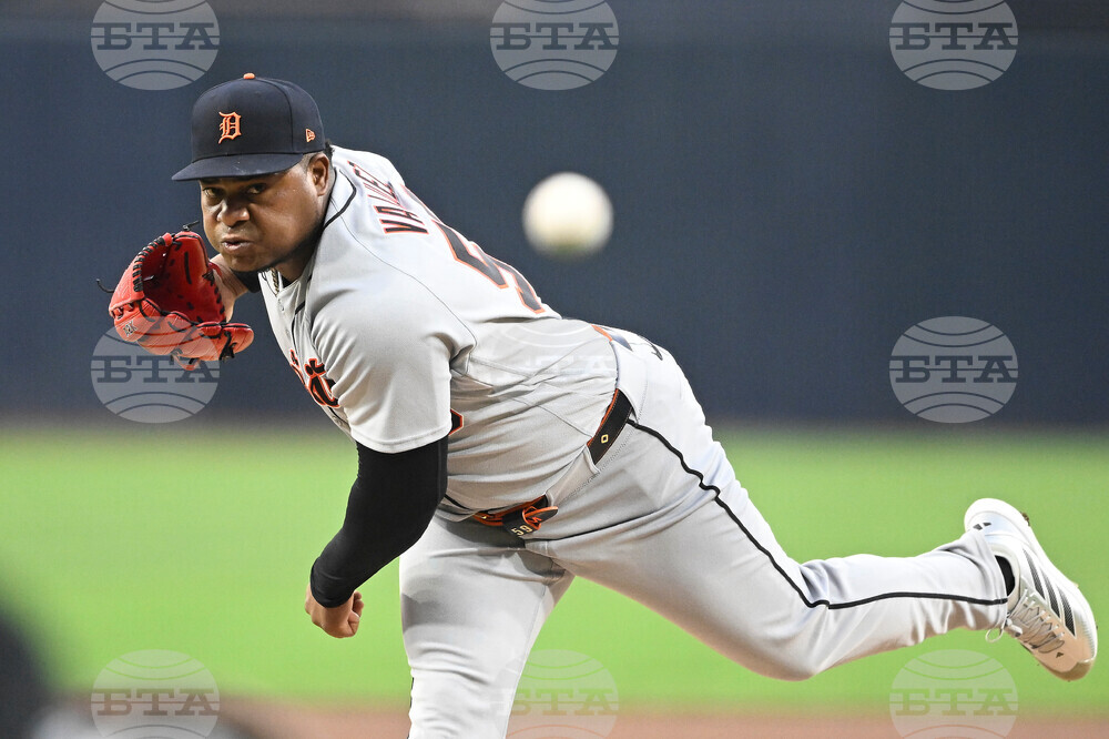 Tigers Padres Baseball