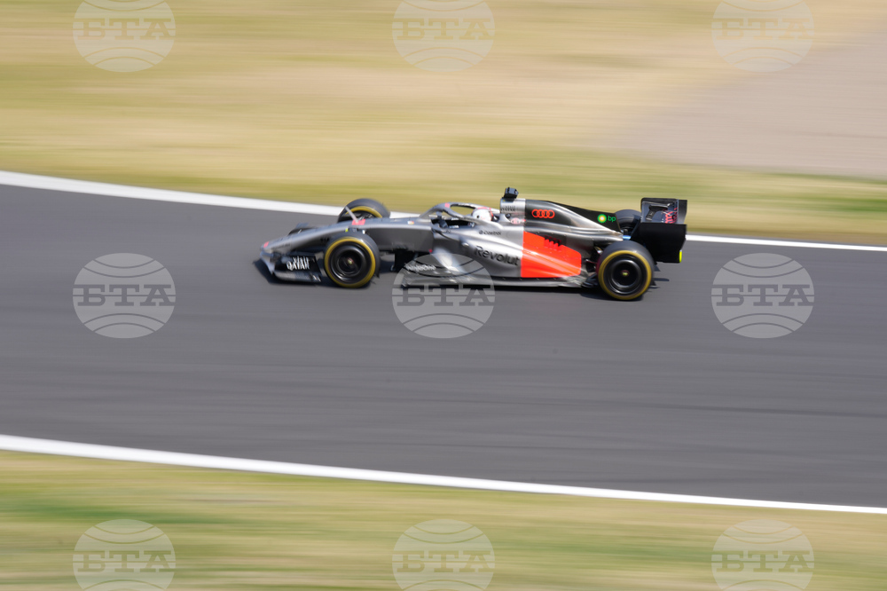 Japan F1 GP Auto Racing