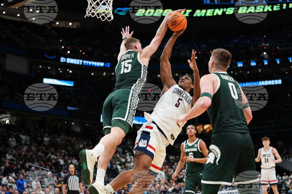 NCAA Michigan St UConn Basketball