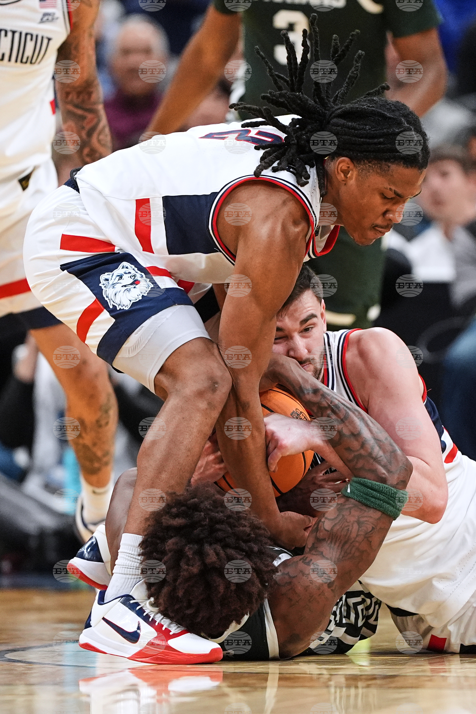 NCAA Michigan St UConn Basketball