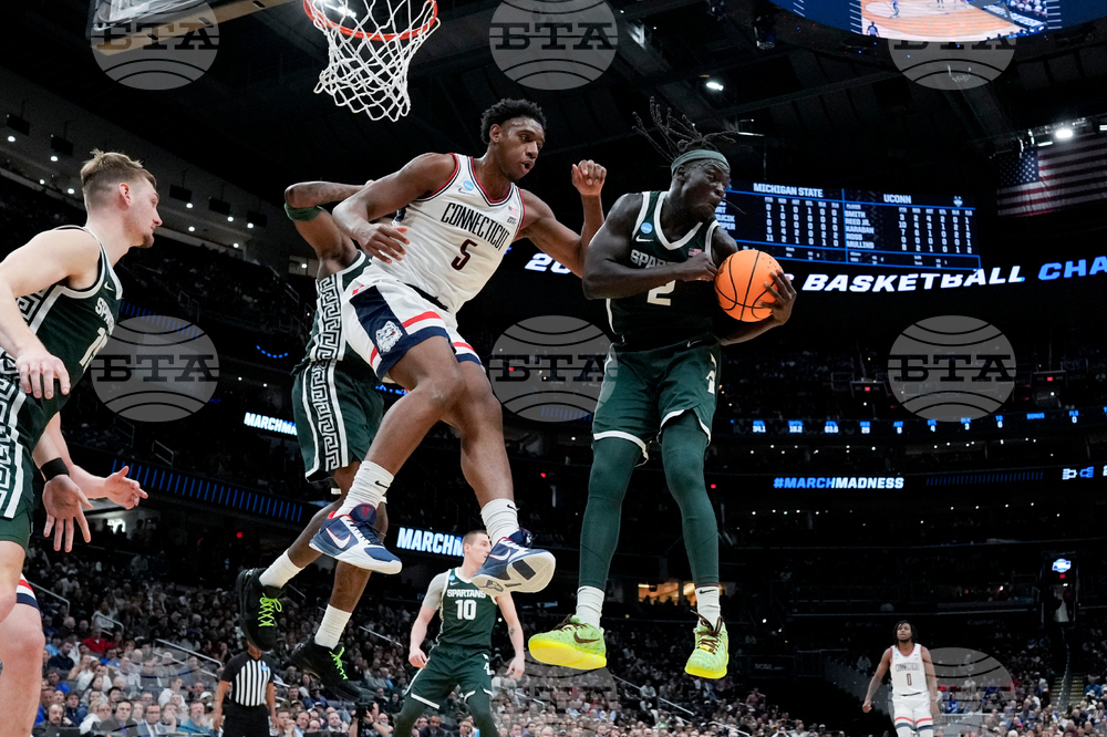 NCAA Michigan St UConn Basketball