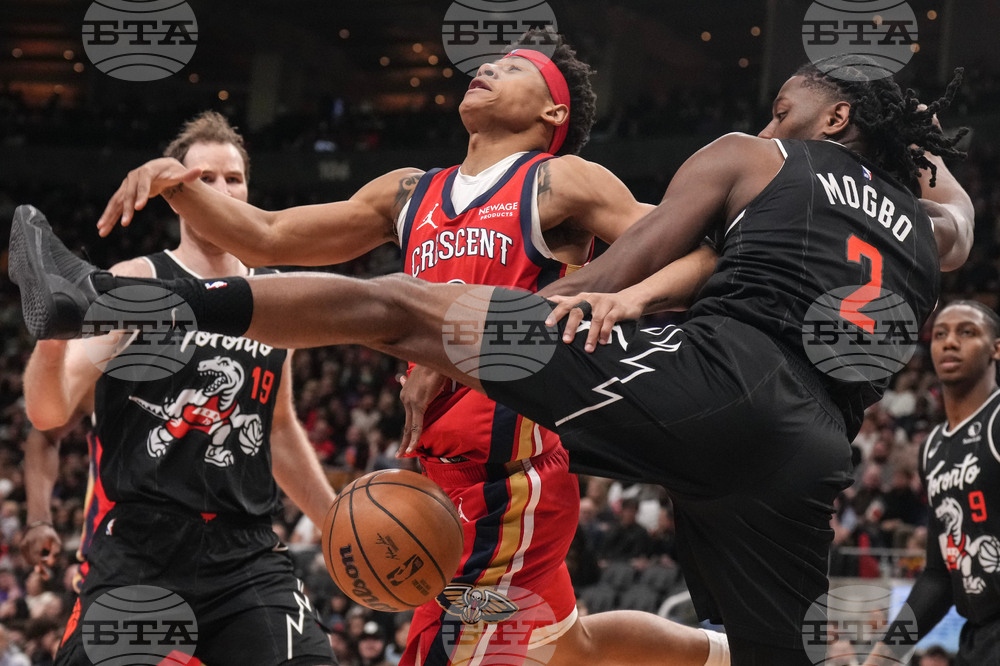 Pelicans Raptors Basketball