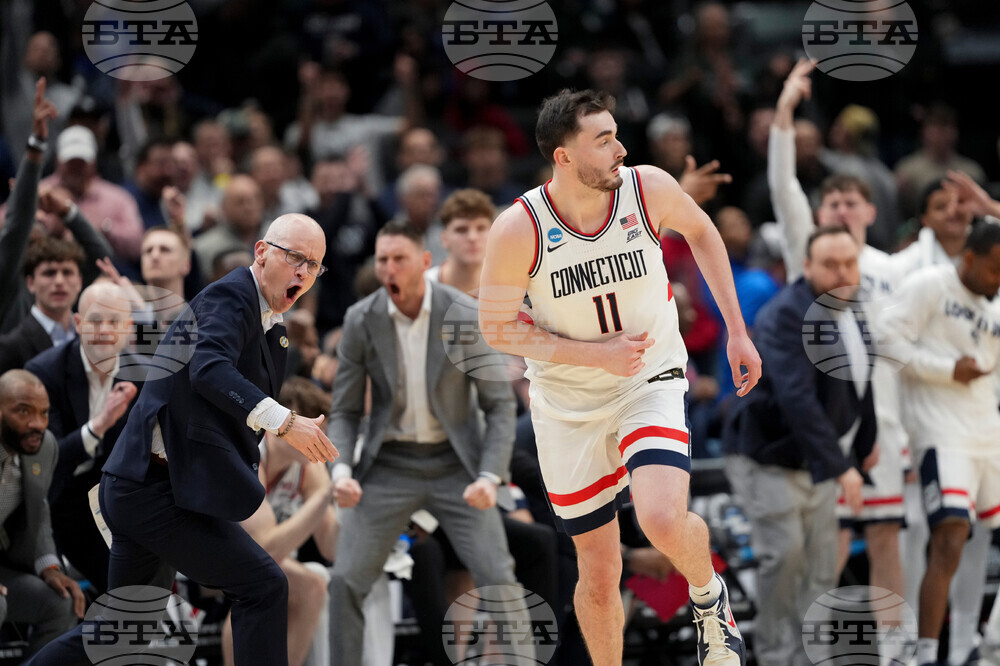 NCAA Michigan St UConn Basketball