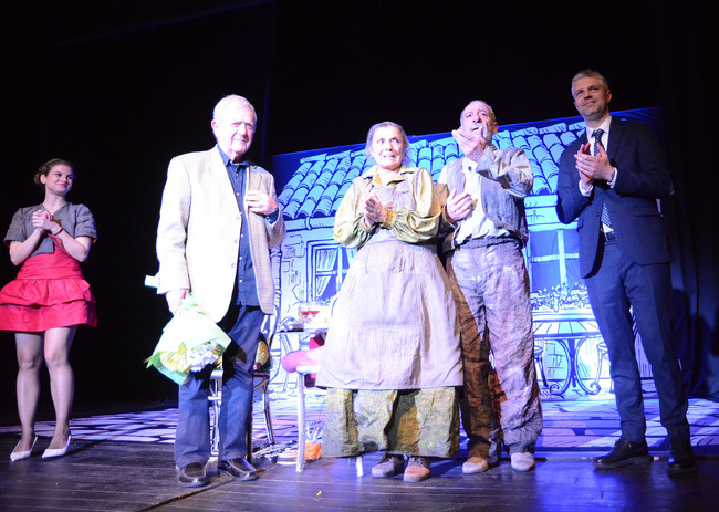 Във Варна представиха премиерата на „Деца на света“ на Стефан Цанев навръх Международния ден на театъра 