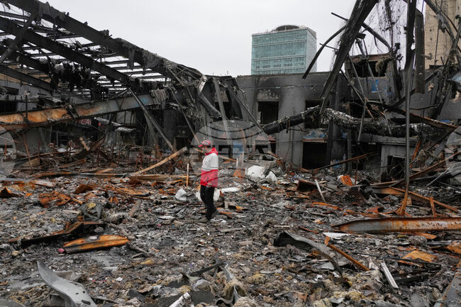 Израел заяви, че е нанесъл удари по заводи за ракети земя-въздух в Техеран