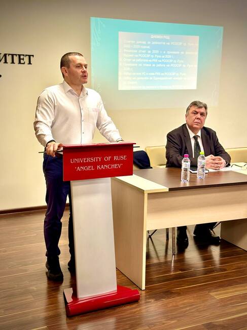 Пенчо Милков уважи отчетно-изборното събрание на запасното войнство в Русе