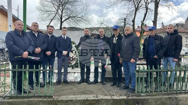 ARF Candidates for Parliament Honour Victims of Process of Rebirth in Barutin
