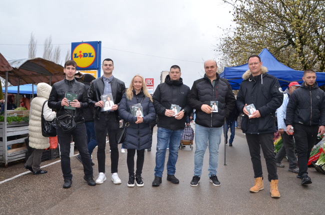 Кандидатите на коалиция „Прогресивна България“ от листата във Видин се срещнаха с жители на града