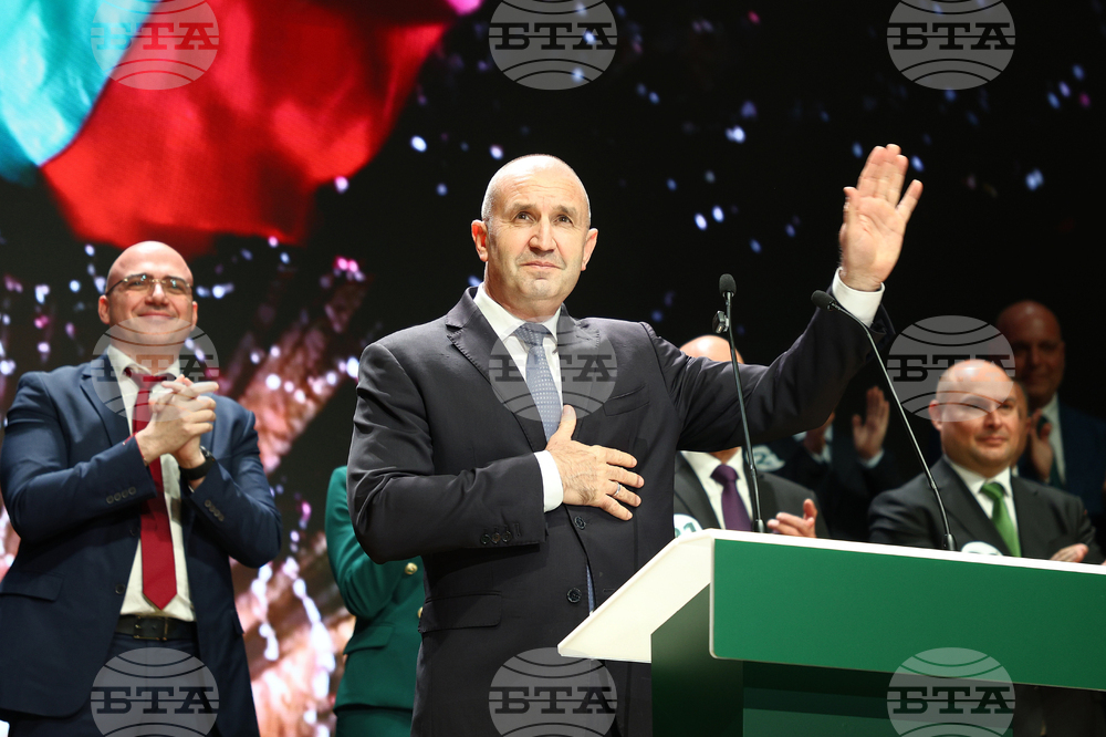 Призванието на „Прогресивна България“ е да изхвърли олигархичния модел от властта, каза Румен Радев